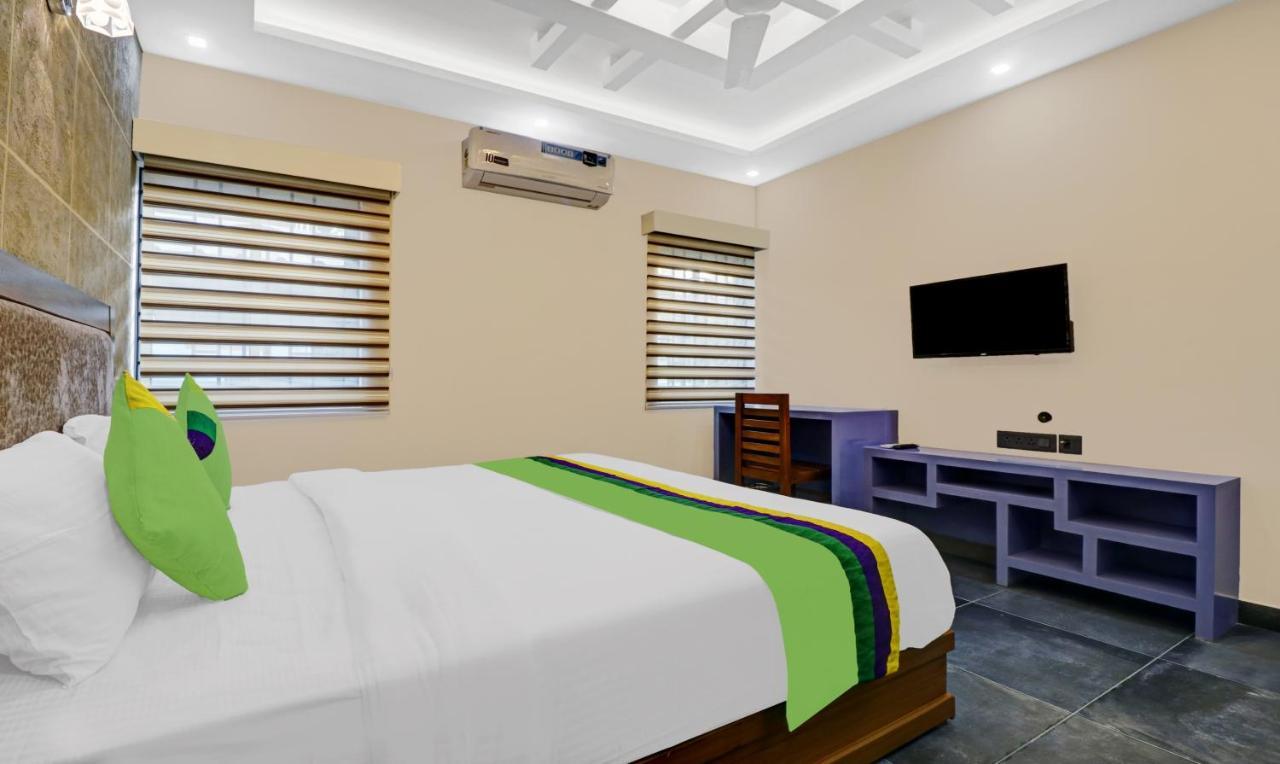 Treebo Pushpak Service Apartment Kochi Εξωτερικό φωτογραφία